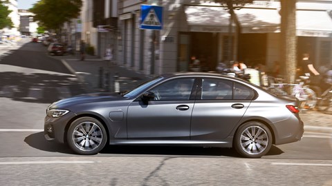 BMW 3-series 330e hybrid