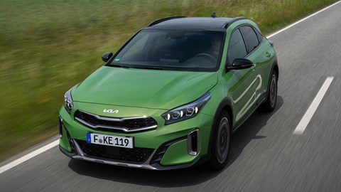 Kia XCeed facelift front driving