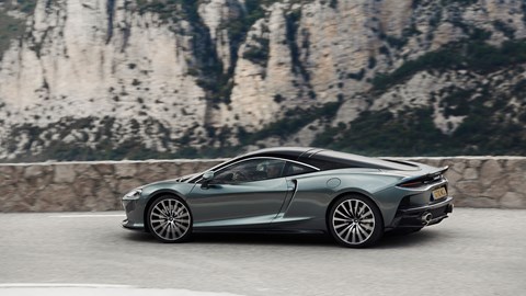 McLaren GT