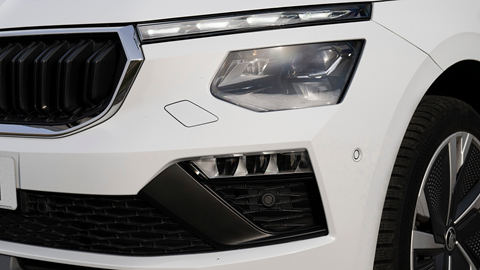 2024 Skoda Kamiq headlights