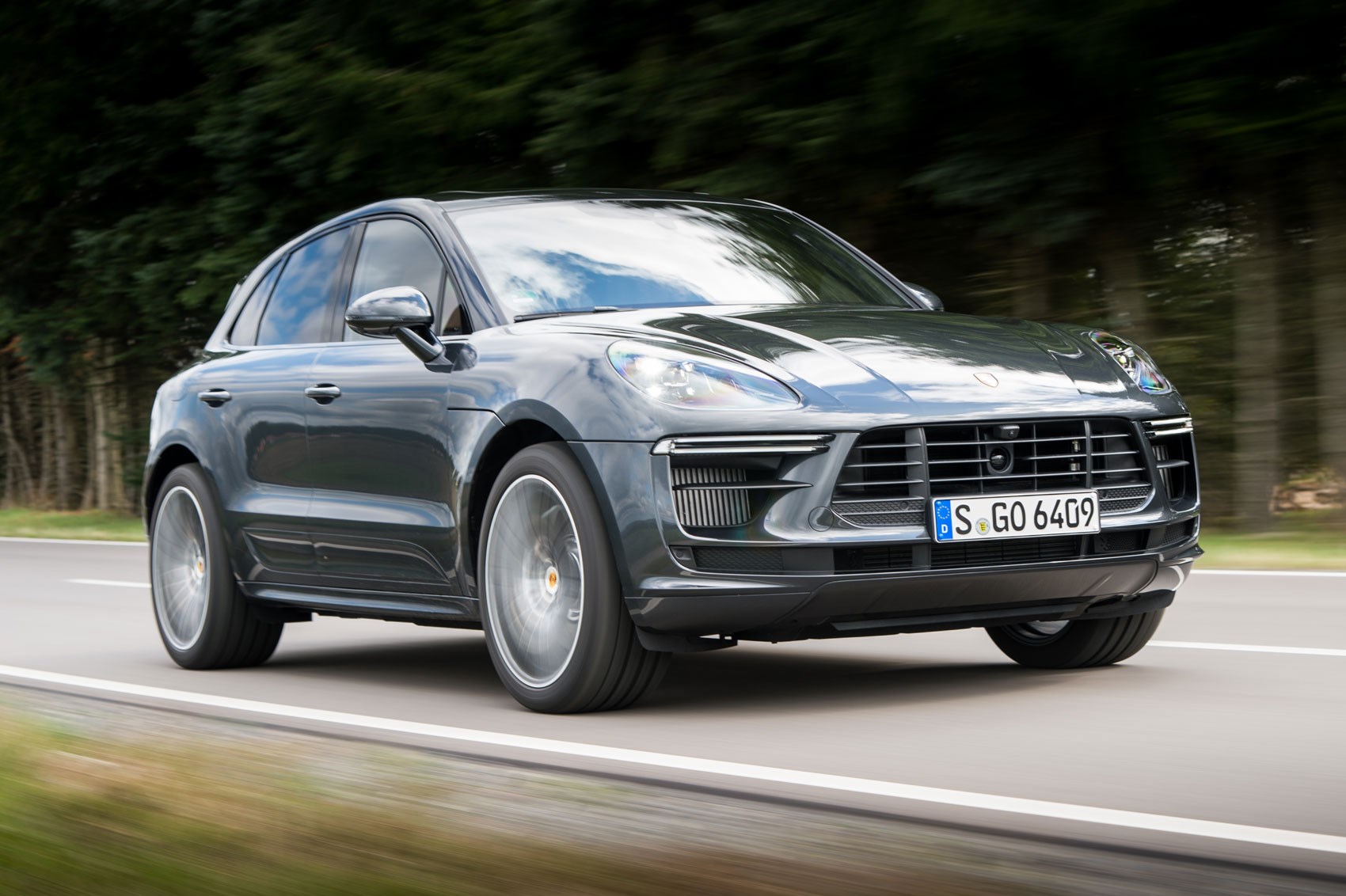You Don't Need More Than the Porsche Macan S - Review