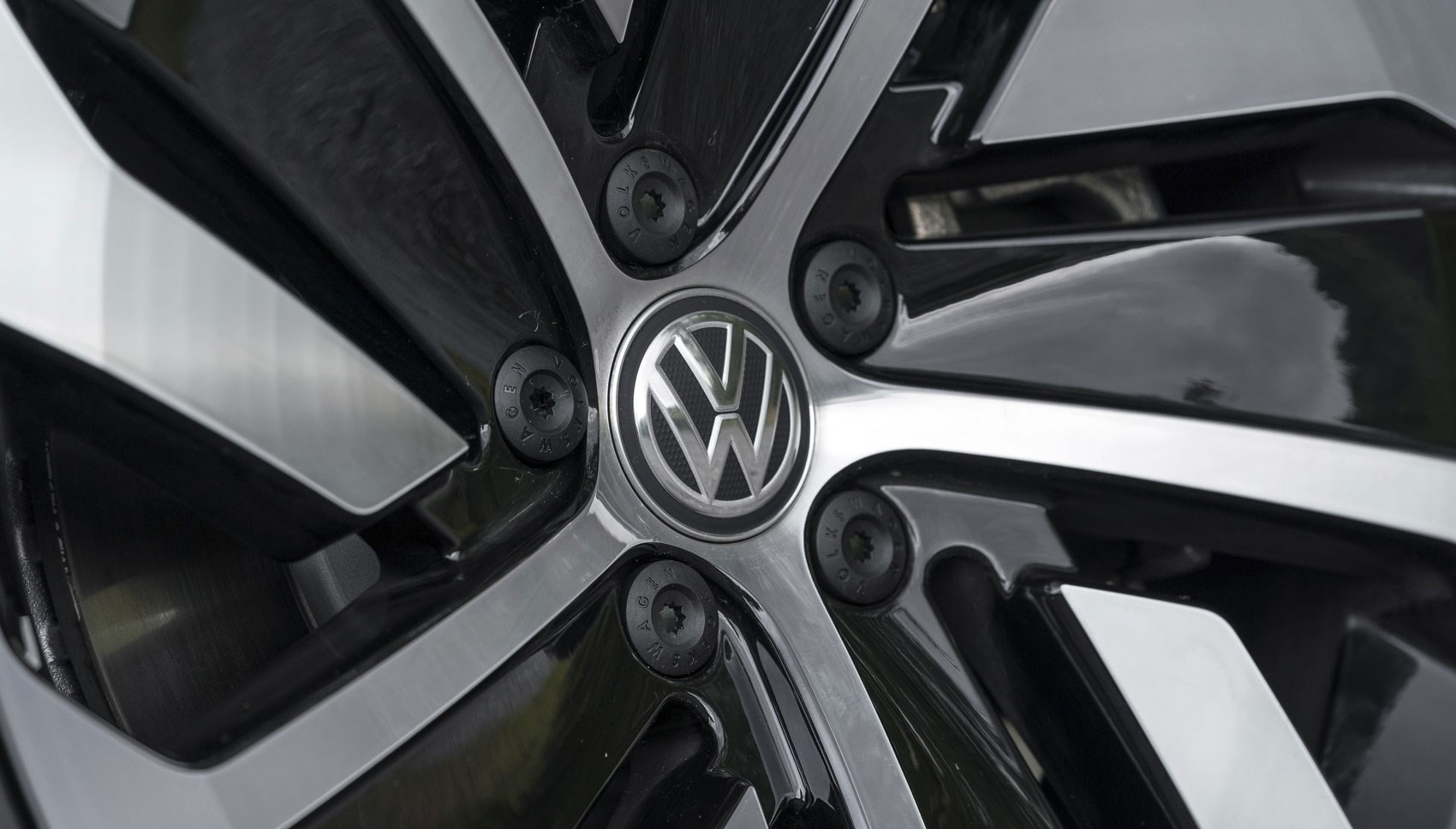 VW Arteon wheel