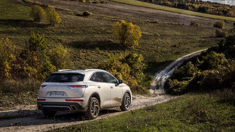 DS7 Crossback E-Tense: hybrid comfort