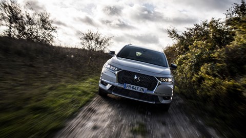 DS7 Crossback E-Tense: hybrid comfort