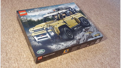 Lego Defender (2019) hands-on review