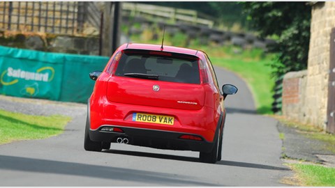 Fiat Grande Punto Abarth: the Esseesse version comes with the Assetto kit which brings a 20mm ride drop, special front brake pads and 18in alloys