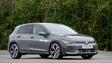 Volkswagen Golf (2024) front static