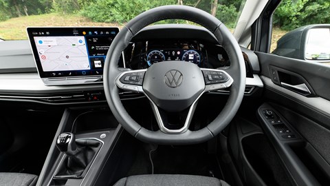 Volkswagen Golf (2024) steering wheel