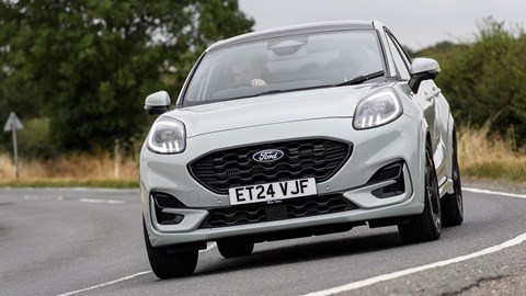 Ford Puma (2024) front driving