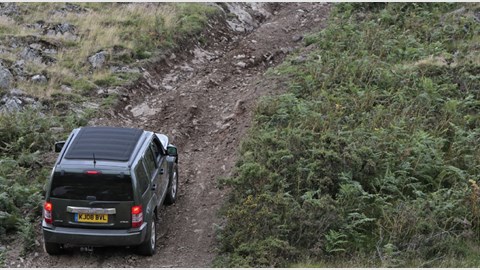 Jeep Cherokee 2.8 CRD Limited UK CAR review