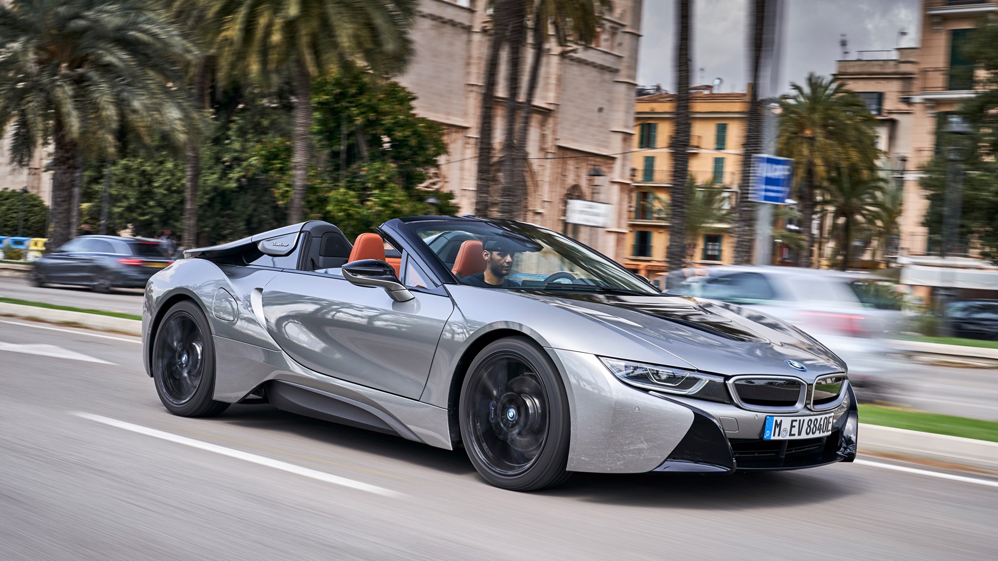 BMW i8 Roadster review: the hybrid supercar, refined