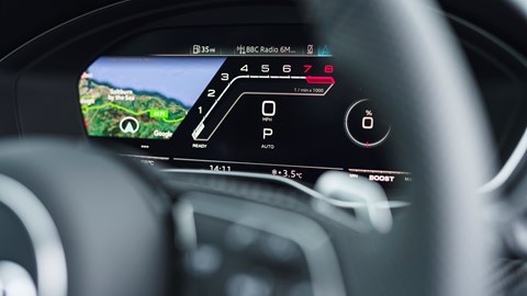 Audi RS4 Avant RS-specific Virtual Cockpit