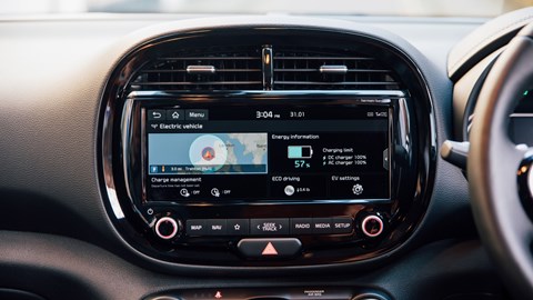 2020 Kia Soul EV infotainment