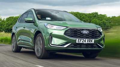 Ford Kuga front driving