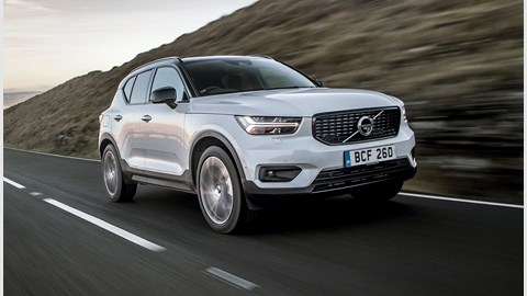 Volvo XC40 PHEV front three quarter driving