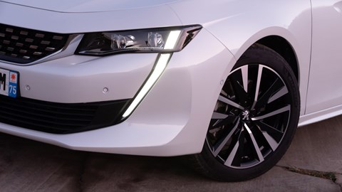 Peugeot 508 Hybrid review: the lion, electrified