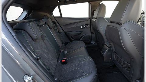 Peugeot e-2008 review (2023)