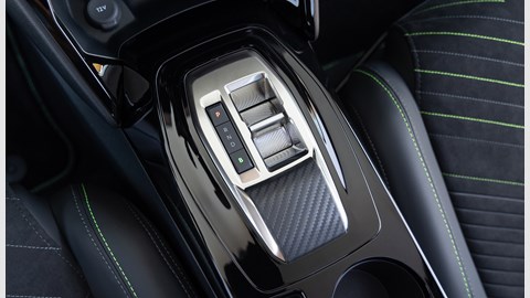 Peugeot e-2008 review (2023)