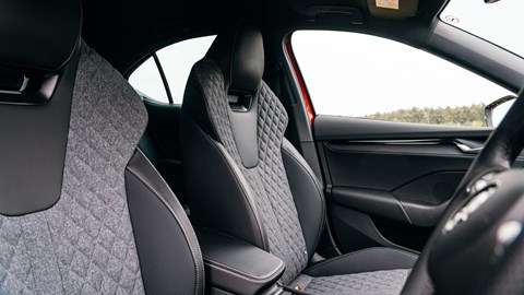 Skoda Octavia Hatch review - facelift, front seats, Sportline