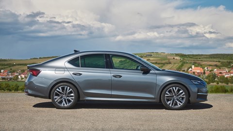 2024 Skoda Octavia side profile