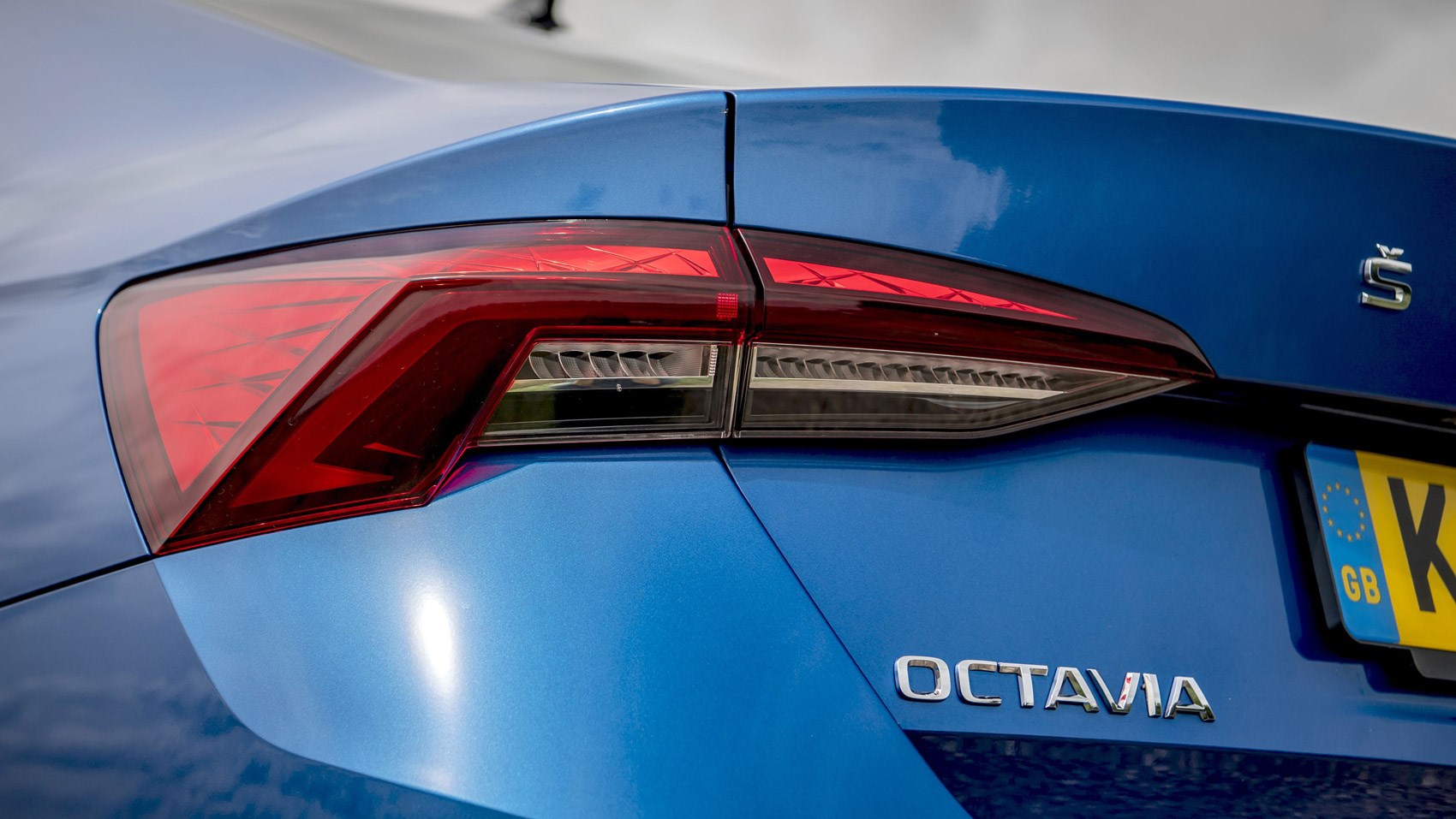 Octavia rear light