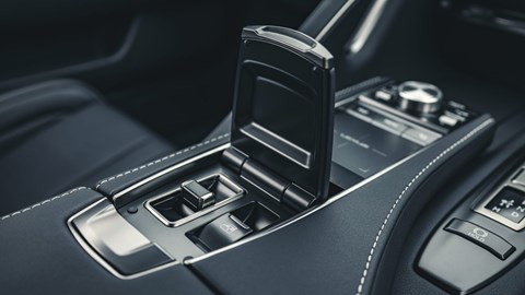 2020 Lexus LC Convertible - roof controls