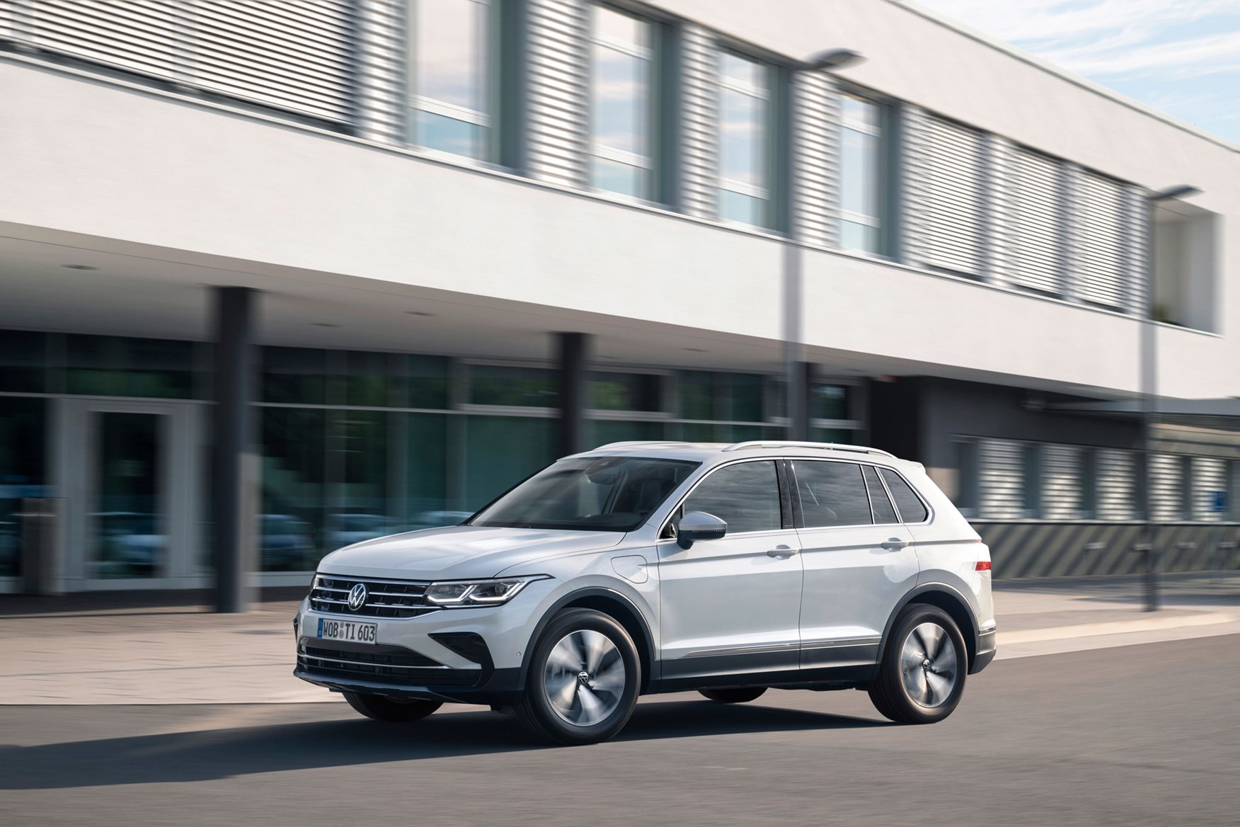 Tiguan deals phev 2021