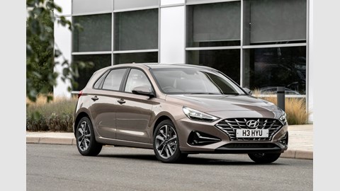Hyundai i30 (2020) review: same but different