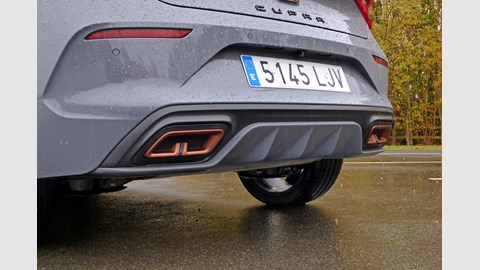Cupra Leon e-Hybrid (2023) review: PHEV of fury?