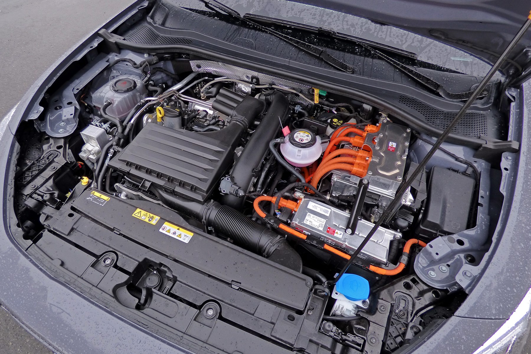 Cupra Leon e-hybrid (2020) 1.4-litre petrol engine