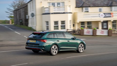 Skoda Octavia vRS Estate 2025