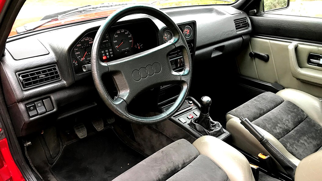 Audi Sport Quattro (1986) interior