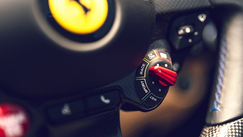 Ferrari 812 GTS (2021) review: drop-top V12 vs winter