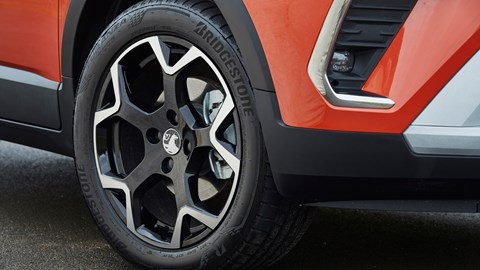 Vauxhall Crossland (2021) review: in a holding pattern