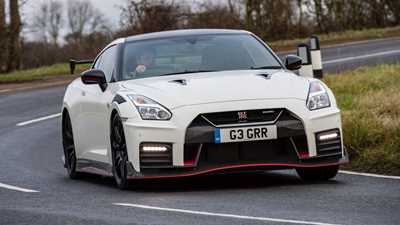 2022 Nissan GT-R Nismo hero
