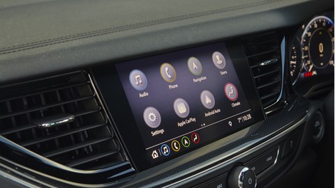 2021 Vauxhall Insignia - infotainment