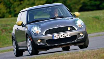 Mini E (2008) electric CAR review: the battery-powered Mini