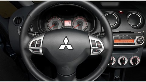 Mitsubishi Colt (2009) CAR review