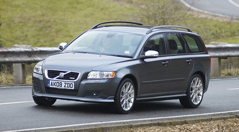 2009 Volvo V50 Price, Value, Ratings & Reviews