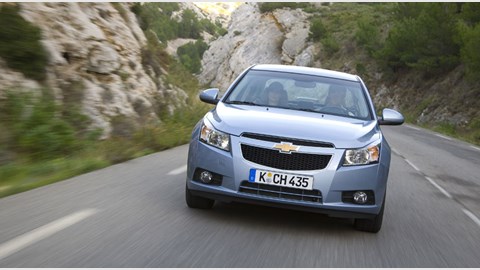 Chevrolet Cruze 2.0 VCTi (2009) CAR review