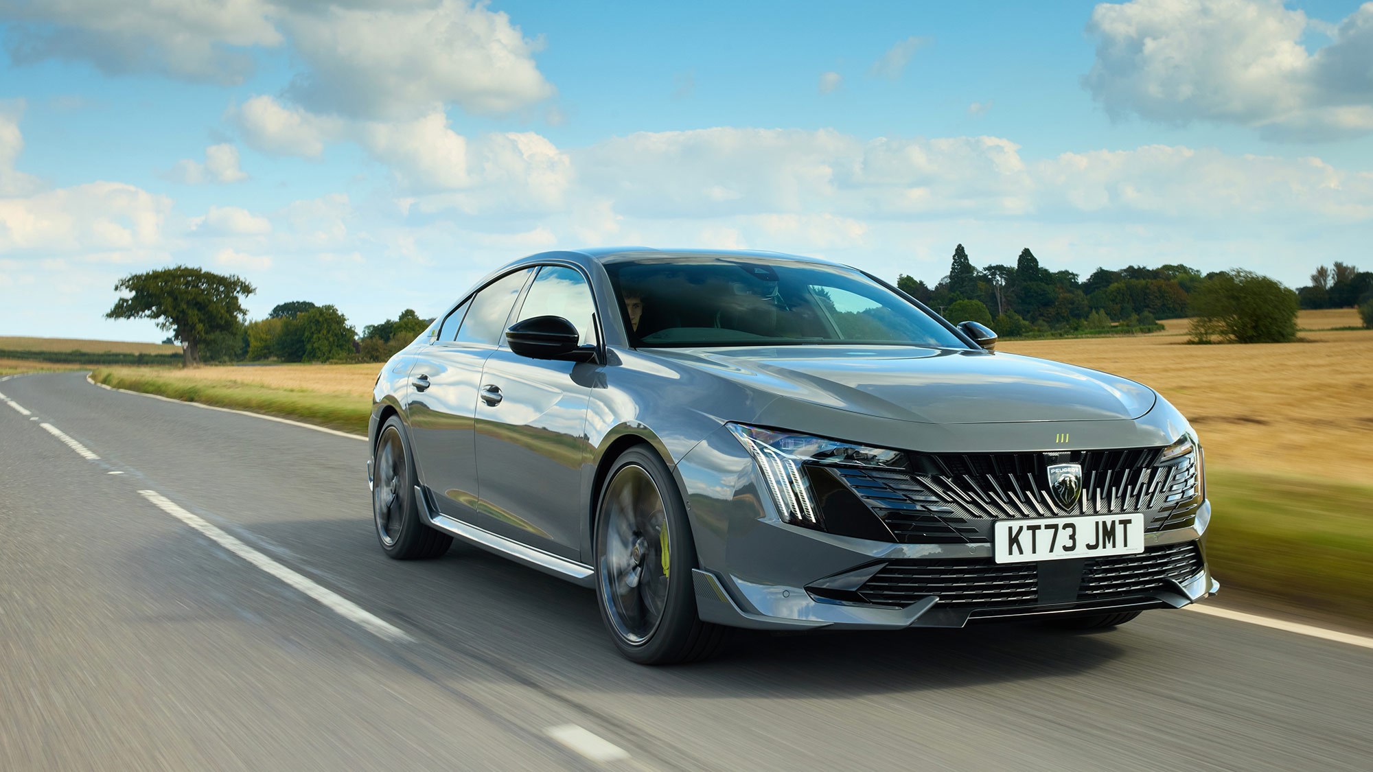 THE NEW 508, SEDAN, SW AND PEUGEOT SPORT ENGINEERED: THE NEW FACE