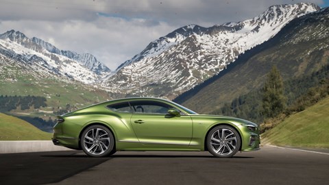 Bentley Continental GT Speed plug-in hybrid - dead-on side, green