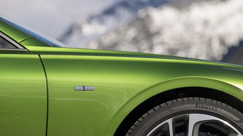 Bentley Continental GT Speed plug-in hybrid - badge by front wheel