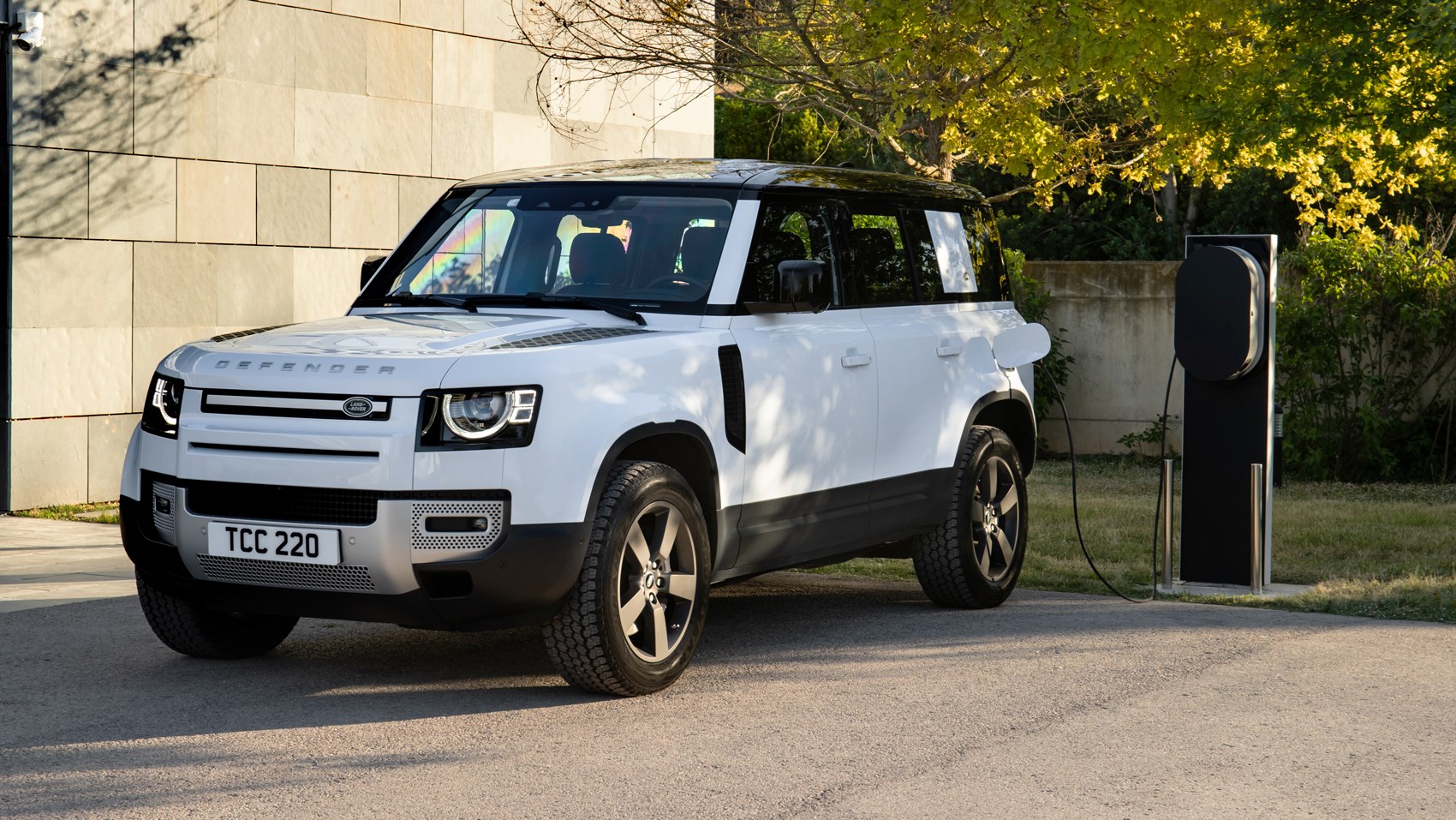 defender phev plugged in