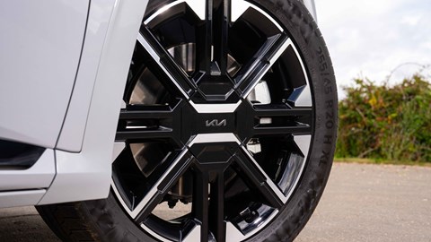 Kia EV6 facelift review: alloy wheel detail
