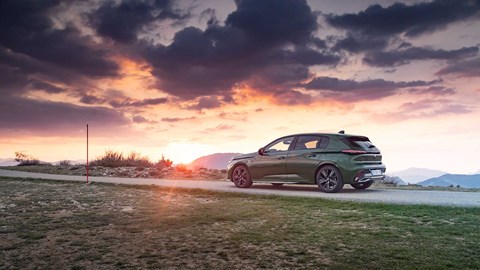 Peugeot 308 (2022) hatch static