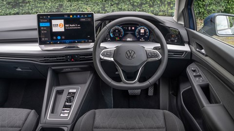 VW Golf eHybrid (2024) interior