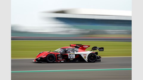 Praga R1: picture by Dom Fraser