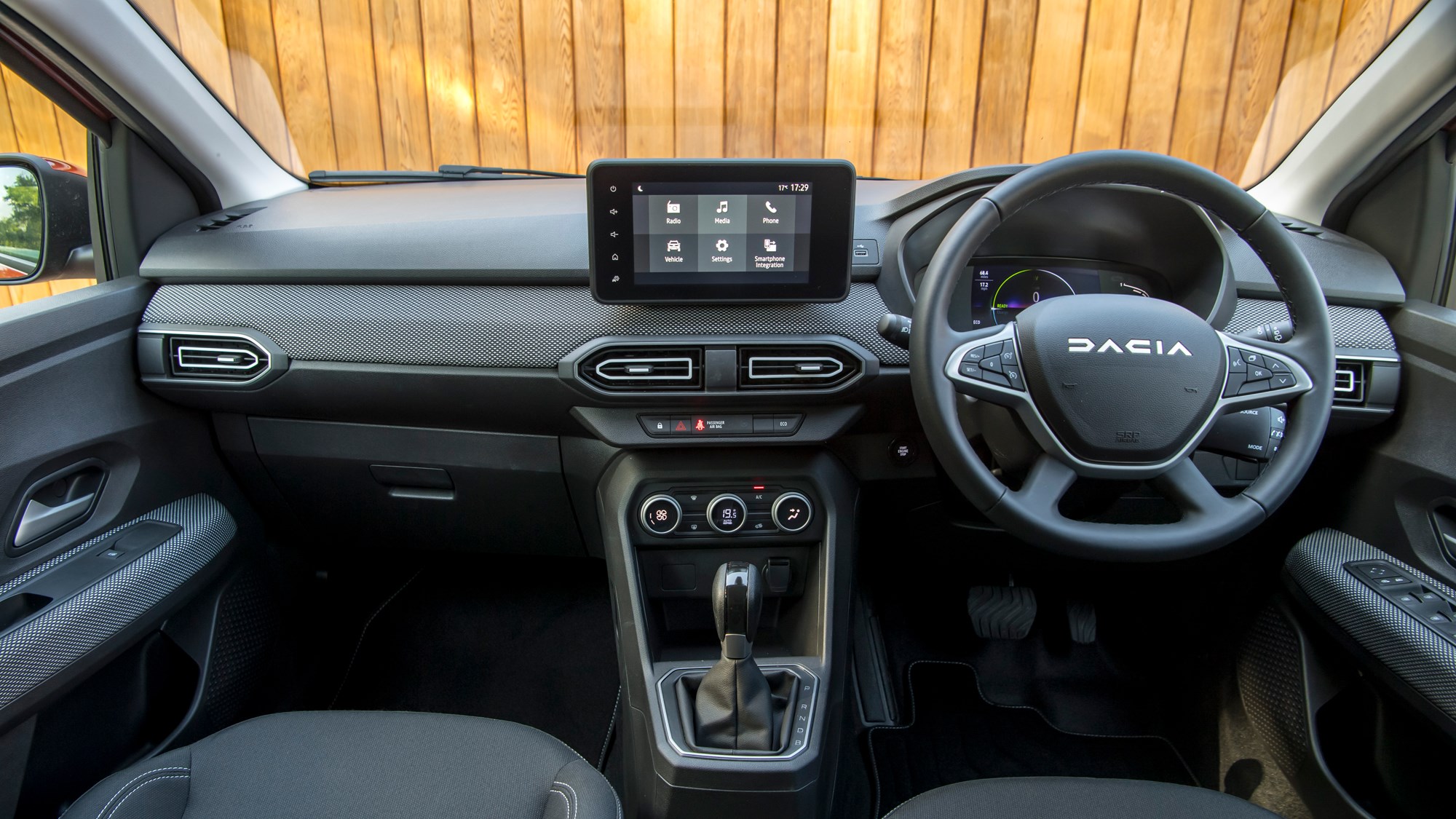 Test Review 2023 Dacia Jogger (7 zitplaatsen) - Review AutoGids