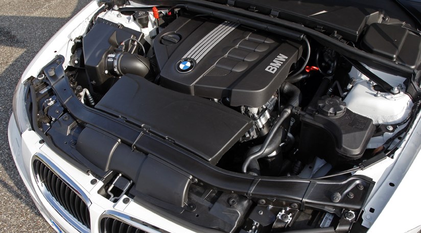 BMW 320d Efficient Dynamics (2010) review